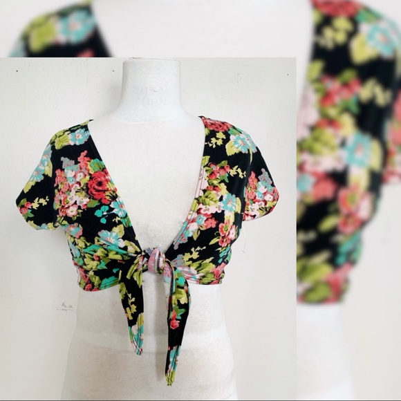 Vivid Floral Adjustable Tie Front Crop Top - Picture 2 of 6